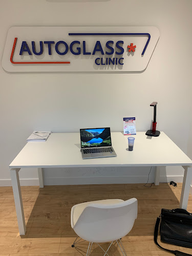 Beoordelingen van Autoglass Clinic Antwerpen in Hoei - Autobedrijf Garage