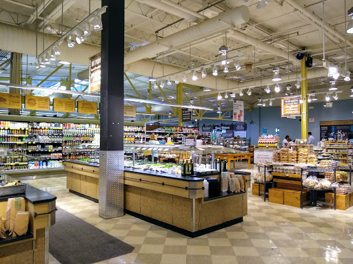 Grocery Store «Whole Foods Market», reviews and photos, 821 W Lancaster Ave, Wayne, PA 19087, USA