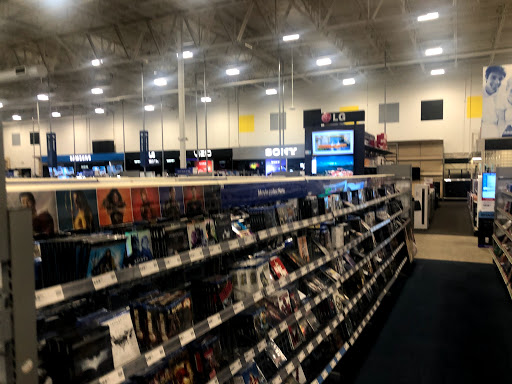 Electronics Store «Best Buy», reviews and photos, 445 Howe Ave, Cuyahoga Falls, OH 44221, USA