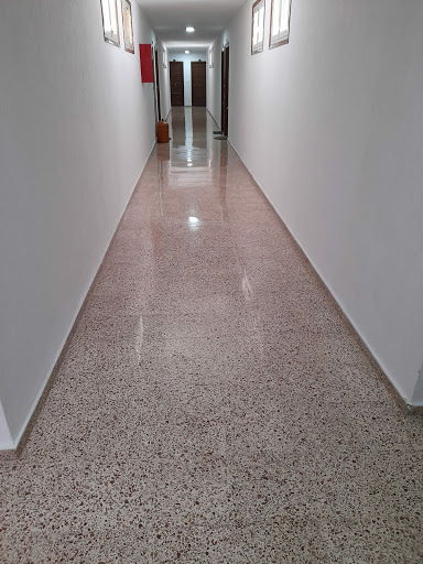 Limpiezas y servicios CENTRAL en Alicante, Alicante