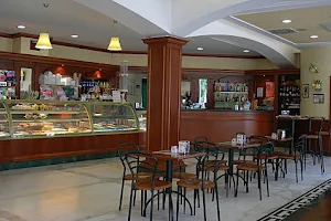 Pasticceria del Trivio - Gelateria, Bar, in Alatri image