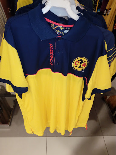 Stores to buy men's t-shirts Guadalajara