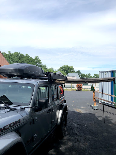 Truck Accessories Store «Car Gear», reviews and photos, 110 N Main St, Akron, OH 44308, USA