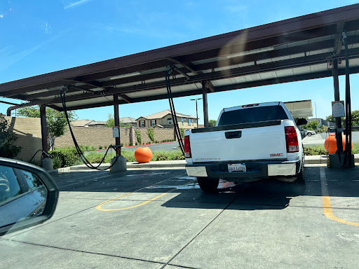 Quick Quack Car Wash en Brentwood
