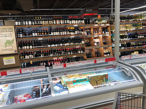 Supermarket «ALDI», reviews and photos, 1610 N Germantown Pkwy, Cordova, TN 38016, USA