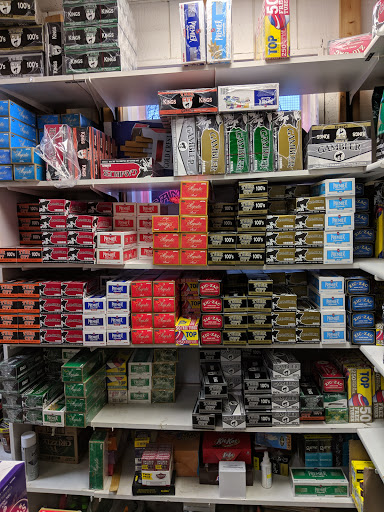 Tobacco Shop «Tobacco Outlet», reviews and photos, 1670 N Green Bay Rd, Zion, IL 60099, USA