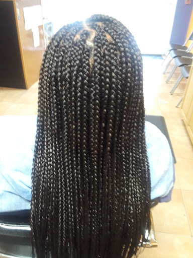 Beauty Salon «J J Hair & Nail Salon Inc», reviews and photos, 4071 NW 34th St, Lauderdale Lakes, FL 33319, USA