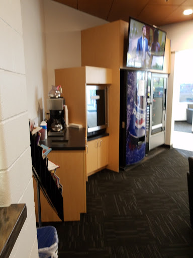 Toyota Dealer «Voss Toyota», reviews and photos, 2110 Heller Dr, Dayton, OH 45434, USA