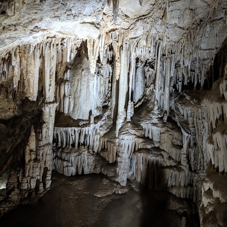 Lewis & Clark Caverns