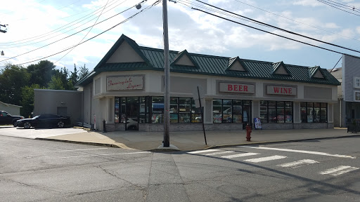 Liquor Store «Farmingdale Liquor Store», reviews and photos, 85 Main St, Farmingdale, NJ 07727, USA