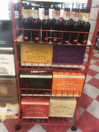 Liquor Store «Yauco Liquor Store», reviews and photos, 2744 W Division St, Chicago, IL 60622, USA