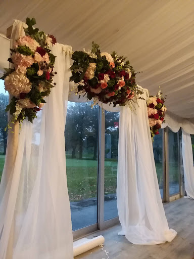 Florist «Columbia Florist», reviews and photos, 210 W 231st St, Bronx, NY 10463, USA