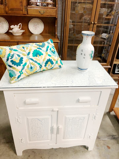 Thrift Store «Placer SPCA Thrift Store», reviews and photos, 931 Washington Blvd #107, Roseville, CA 95678, USA