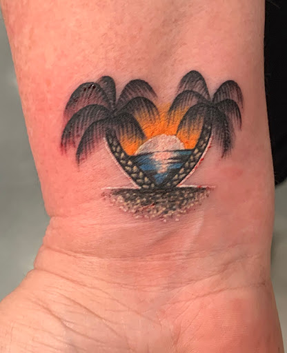 Explore american flag tattoo ideas for guys, creative tattoo ideas in Scottsdale, available at Club Tattoo