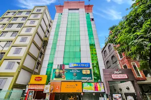 FabHotel Aayash - Hotel in Bidhannagar, Kolkata image