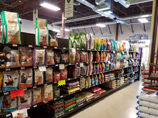 Pet Supply Store «Premier Pet Supply», reviews and photos, 63 W Auburn Rd, Rochester Hills, MI 48307, USA