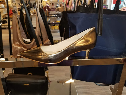 Department Store «Nordstrom Rack Woodland Plaza», reviews and photos, 8722 E 71st St, Tulsa, OK 74133, USA