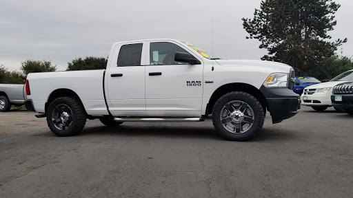 Car Dealer «Monterey Bay Chrysler Dodge Jeep Ram», reviews and photos, 555 Auto Center Dr, Watsonville, CA 95076, USA