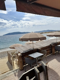 Atmosphère du Restaurant L'O Beach à Toulon - n°2