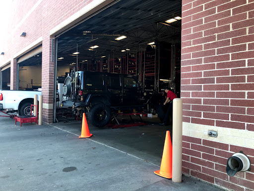 Tire Shop «Discount Tire Store - Woodstock, GA», reviews and photos, 160 Woodstock Square Ave, Woodstock, GA 30189, USA