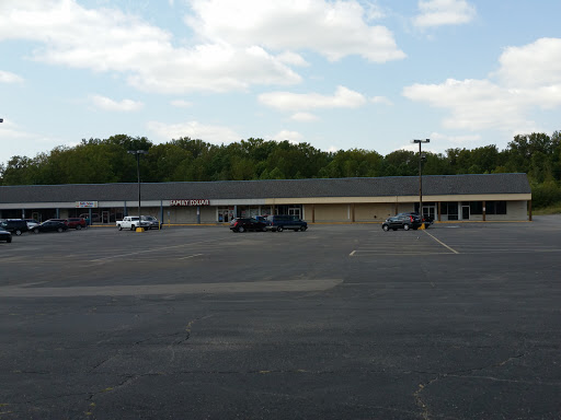 Dollar Store «FAMILY DOLLAR», reviews and photos, 392 S Indiana St, Mooresville, IN 46158, USA