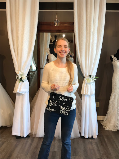 Bridal Shop «Regiss Bridal & Prom - Glasgow», reviews and photos, 114 Ensminger Dr, Glasgow, KY 42141, USA