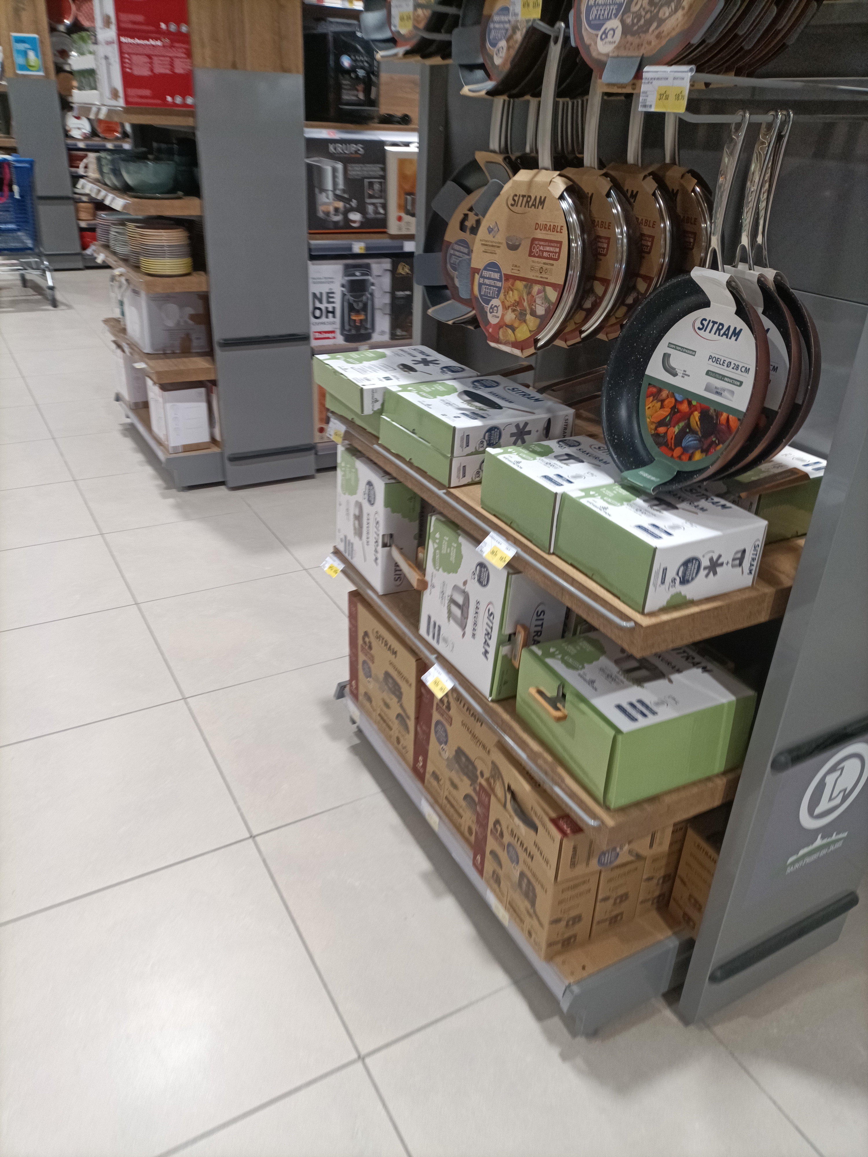 Photo n° 17 de l'avis de Djiomegni.e fait le 29/07/2023 à 14:11