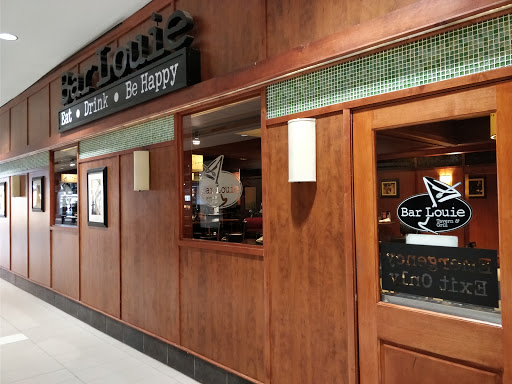 Shopping Mall «Laurel Park Place», reviews and photos, 37700 West Six Mile Road, Livonia, MI 48152, USA