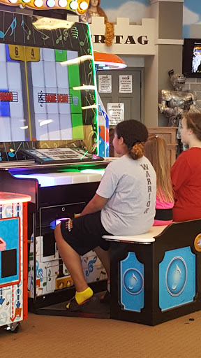 Amusement Center «Hogwild Family Fun Center», reviews and photos, 1350 Old Morrilton Hwy, Conway, AR 72032, USA