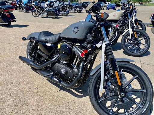 Harley-Davidson Dealer «Queen City Harley-Davidson», reviews and photos, 5960 Dixie Hwy, Fairfield, OH 45014, USA