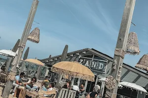 Zand Grandcafe Aan Zee image