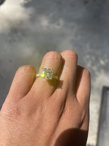 Jewelry Store «Rodeo Jewelers», reviews and photos, 1560 Foothill Blvd, La Verne, CA 91750, USA