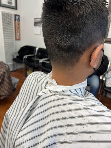 Barber Shop «Bellarmine Barber Shop», reviews and photos, 892 Emory St, San Jose, CA 95126, USA