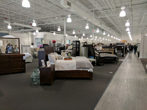 Furniture Store «American Signature Furniture», reviews and photos, 3900 Venture Dr, Duluth, GA 30096, USA