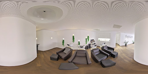 Figôlant - Friseur in Egg In Egg