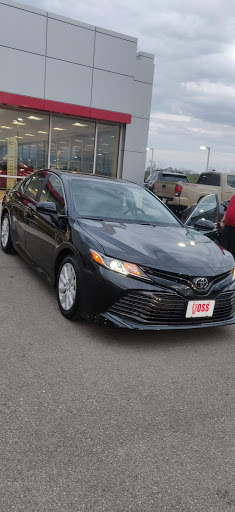 Toyota Dealer «Voss Toyota», reviews and photos, 2110 Heller Dr, Dayton, OH 45434, USA