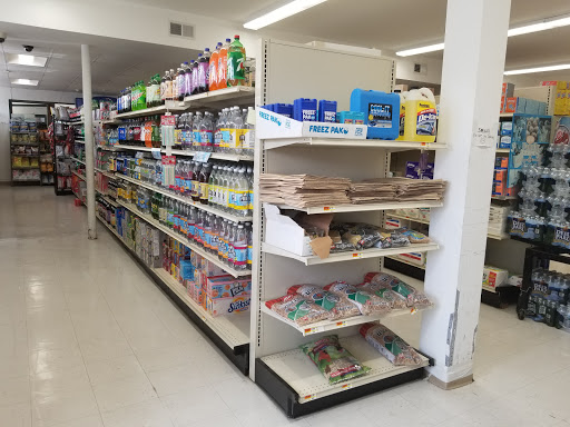 Grocery Store «East Center Market», reviews and photos, 816 E Center St, Wallingford, CT 06492, USA