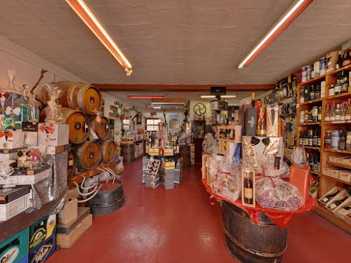 Magasin de vins et spiritueux Cave du Château Rouge (NE FAIT PAS POINT RELAIS) Annemasse