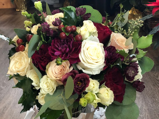 Florist «Irish Rose Flower Shop», reviews and photos, 25571 Woodward Ave, Royal Oak, MI 48067, USA