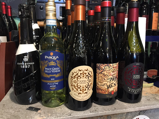 Wine Store «Little Italy Wines», reviews and photos, 12414 Mayfield Rd, Cleveland, OH 44106, USA