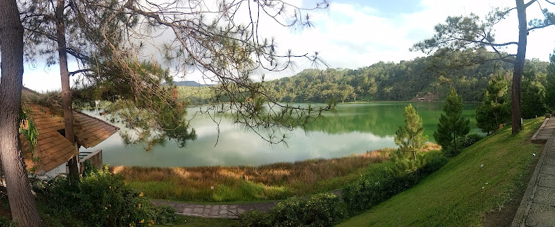 Taman Wisata Danau Linow