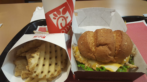 Fast Food Restaurant «Chick-fil-A», reviews and photos, 4707 Airport Blvd, Mobile, AL 36608, USA