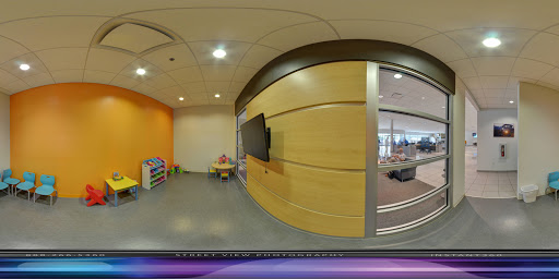 Car Dealer «Spitzer Chevrolet Northfield», reviews and photos, 333 E Aurora Rd, Northfield, OH 44067, USA