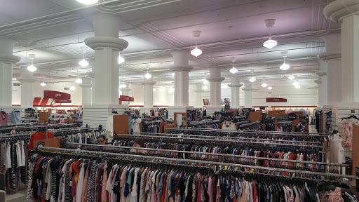 Department Store «T.J. Maxx», reviews and photos, 50 N Illinois St, Indianapolis, IN 46204, USA