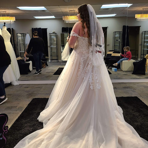 Tuxedo Shop «The Wedding Bell», reviews and photos, 2609 6th Ave, Tacoma, WA 98406, USA