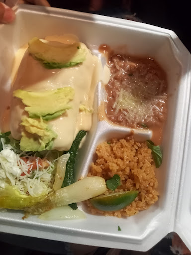 Liquor Store «Sixth Street Liquor Store», reviews and photos, 520 SW 6th Ave, Topeka, KS 66603, USA