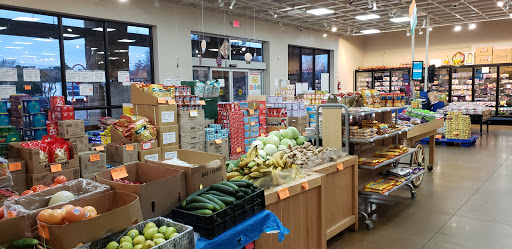 Grocery Store «Keemat Grocery - FM 1960 NW», reviews and photos, 6911 FM 1960, Houston, TX 77069, USA