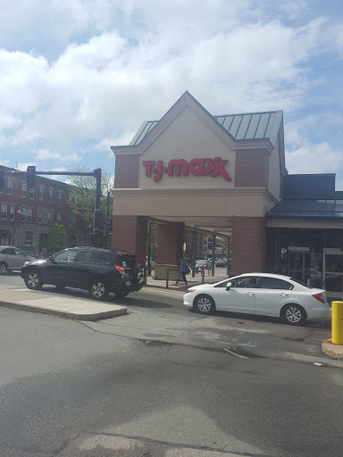 Department Store «T.J. Maxx», reviews and photos, 525 Harvard St, Brookline, MA 02446, USA