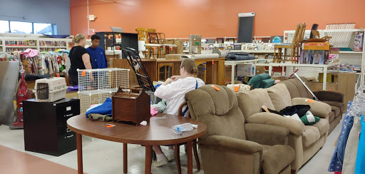 Thrift Store «Goodwill - Bloomington», reviews and photos, 7845 Lyndale Ave S, Bloomington, MN 55420, USA