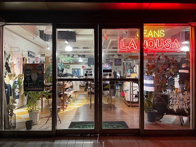 LAND USA CLOTHES & SHOES